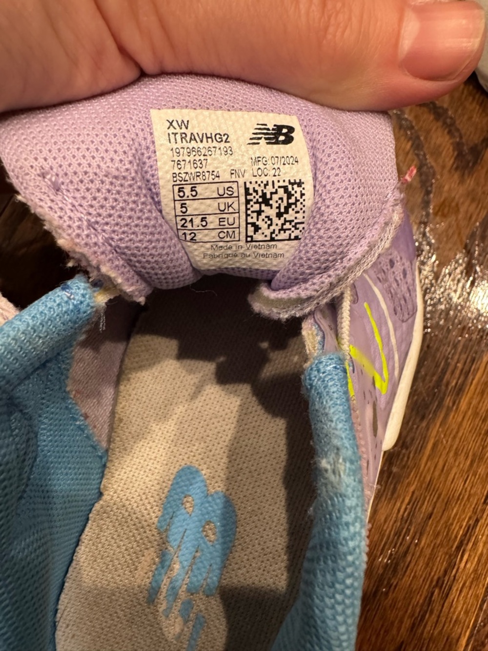 New Balance Kids Lightweight Lavender Athletic Sneakers with Blue Lining - Picture 11 of 11